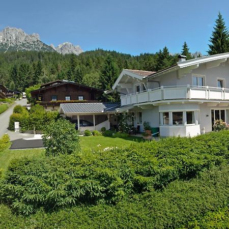 Landhaus Montana เอลล์เมา ภายนอก รูปภาพ