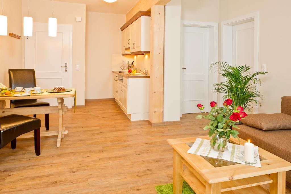 Landhaus Montana เอลล์เมา ห้อง รูปภาพ